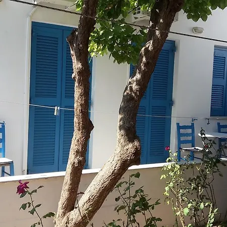 Pension Piertzovani * Parikia (Paros)