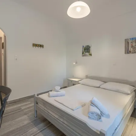 Guest house Pension Piertzovani Parikia (Paros)