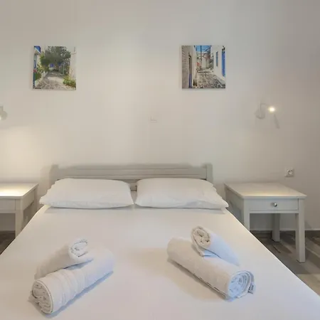 Casa de hóspedes Piertzovani Páros