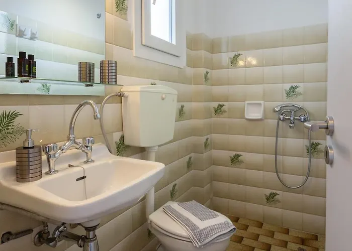 Piertzovani Guest house Parikia (Paros)